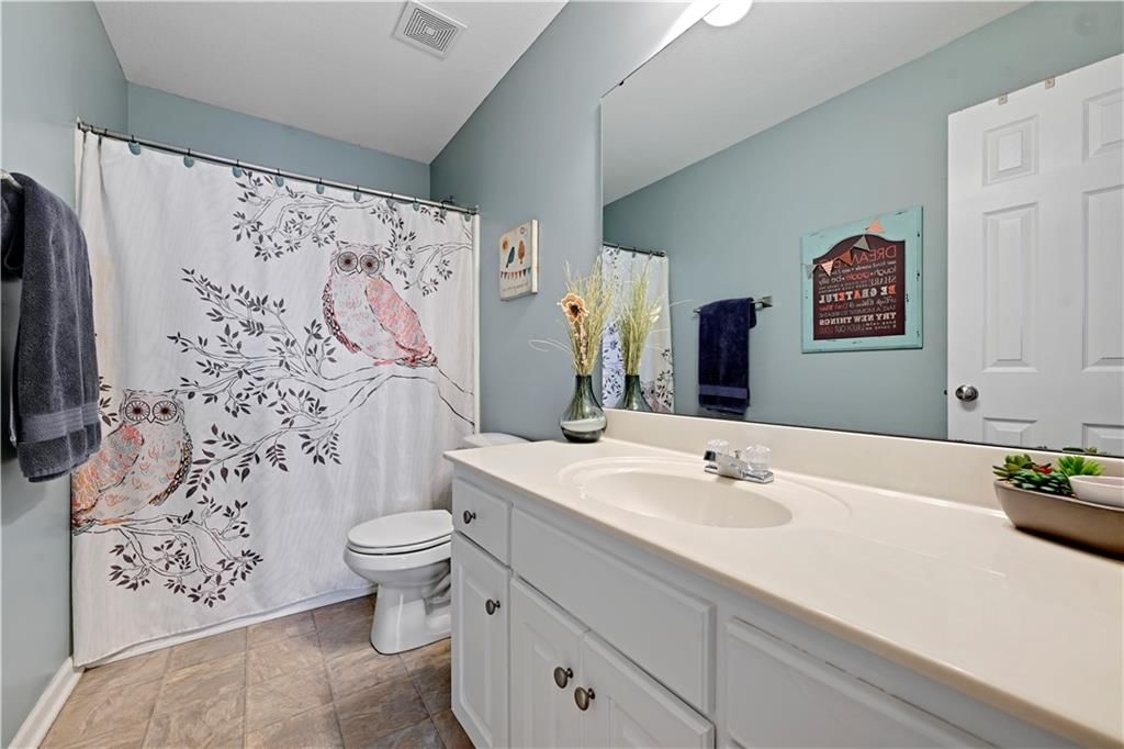 613 E Skylark Street — photo 22