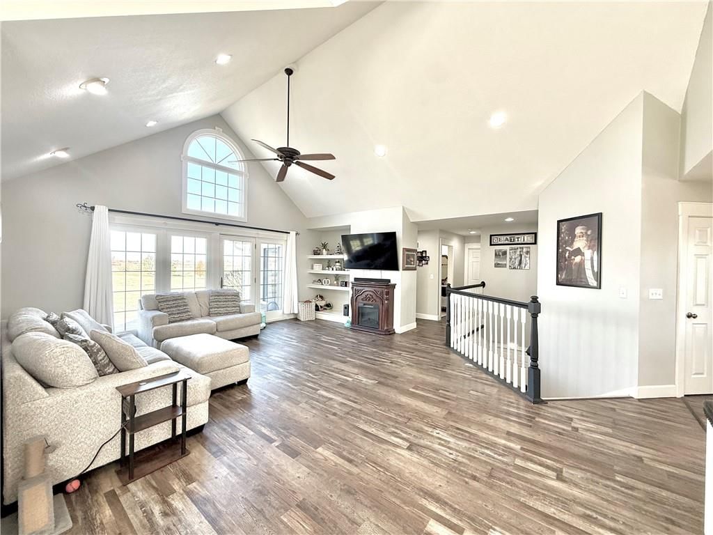25687 Magnolia Circle — photo 6