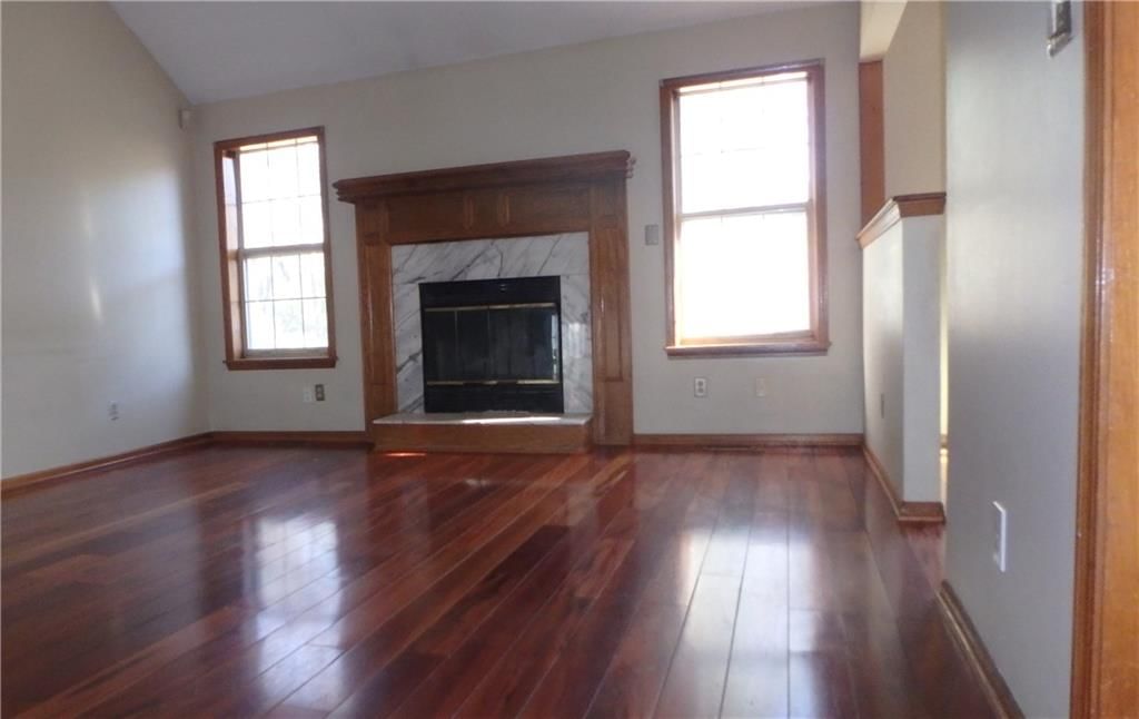2439 N 88 Terrace — photo 9