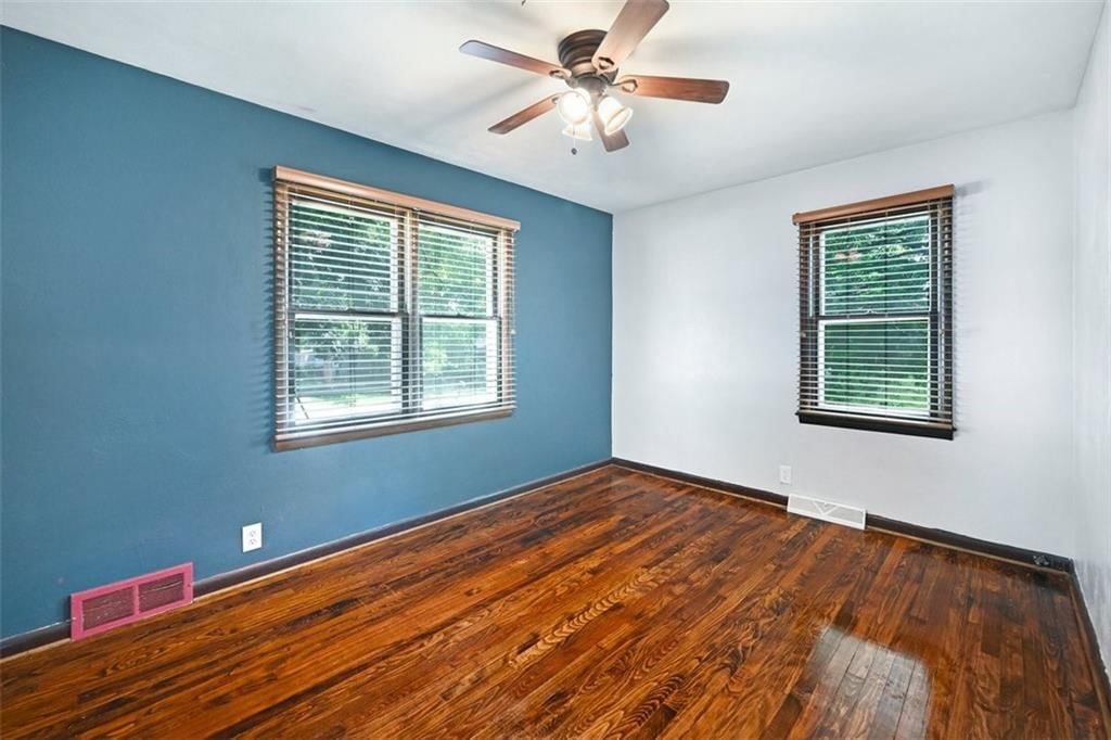 1708 S Broadway Street — photo 14
