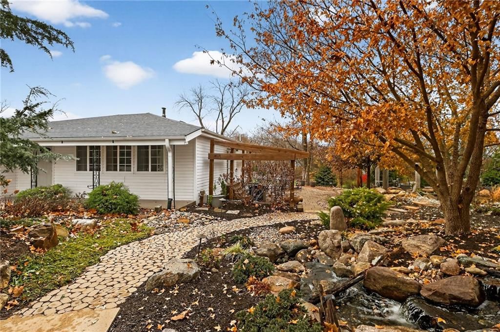 8116 NW Hampton Road — photo 7