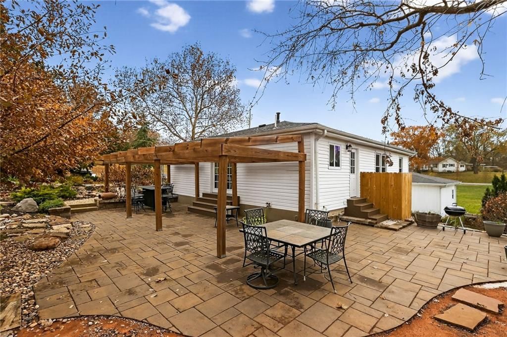 8116 NW Hampton Road — photo 8