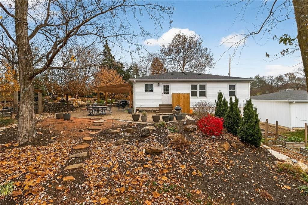 8116 NW Hampton Road — photo 11