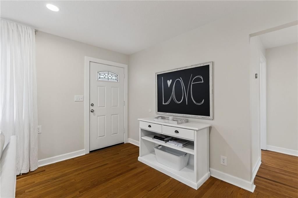 8116 NW Hampton Road — photo 15