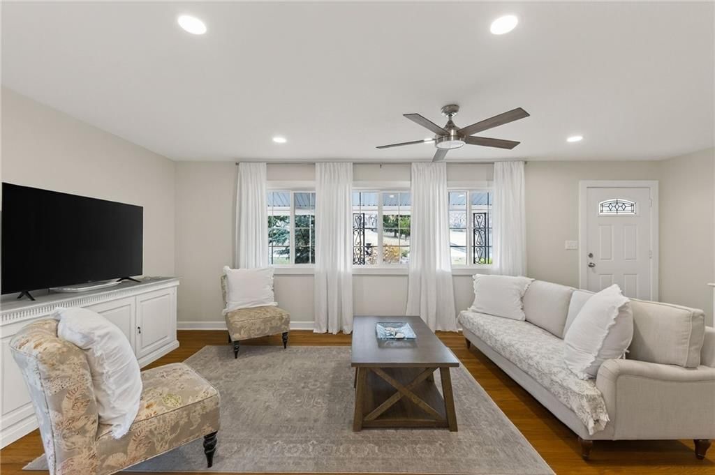 8116 NW Hampton Road — photo 17