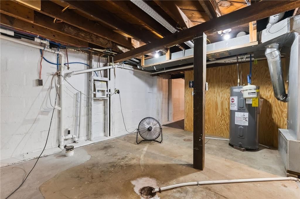 8116 NW Hampton Road — photo 40