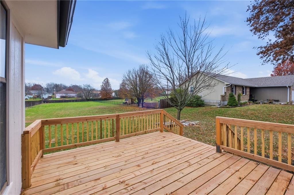1105 Outlook Drive — photo 18