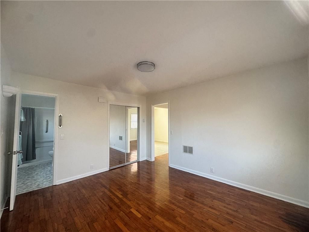 321 E 7th Street — photo 7