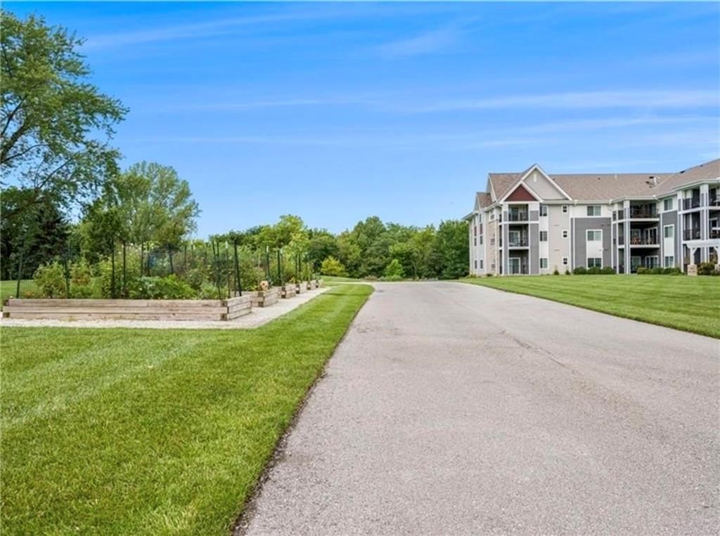 2651 NW Barry Road — photo 49