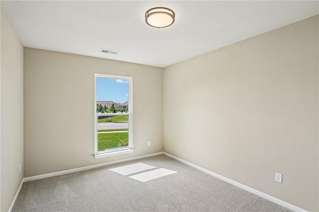 16322 W 166th Court — photo 24
