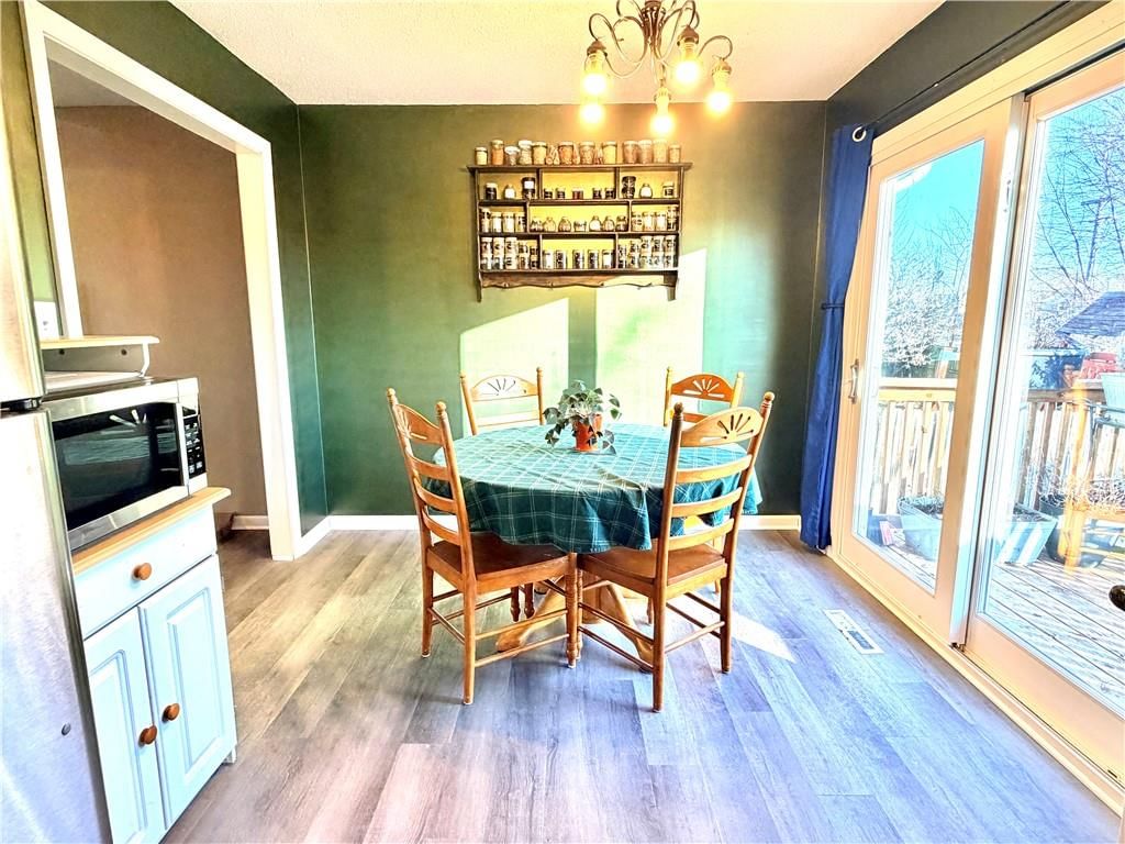 633 E COLLEEN Drive — photo 7