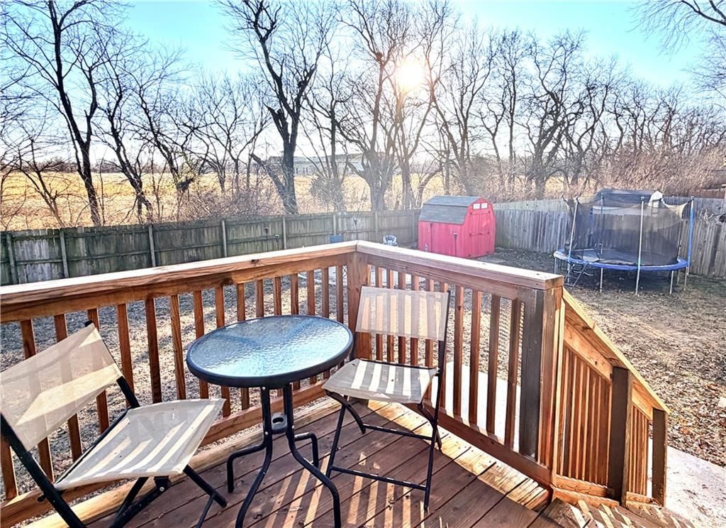 633 E COLLEEN Drive — photo 24