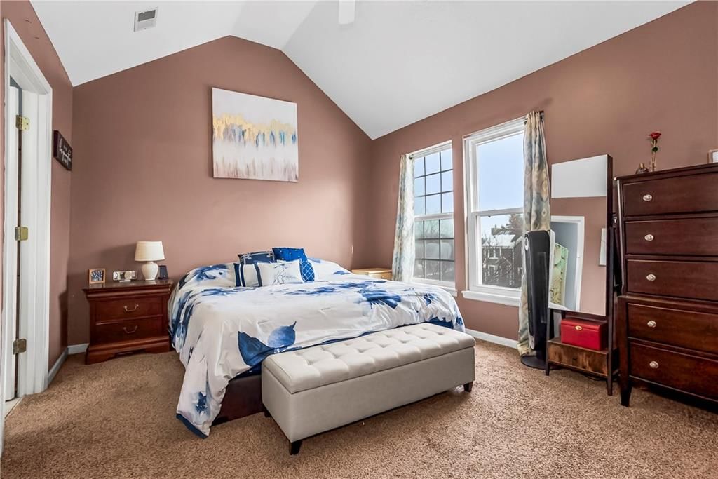 21821 RACE Street — photo 13