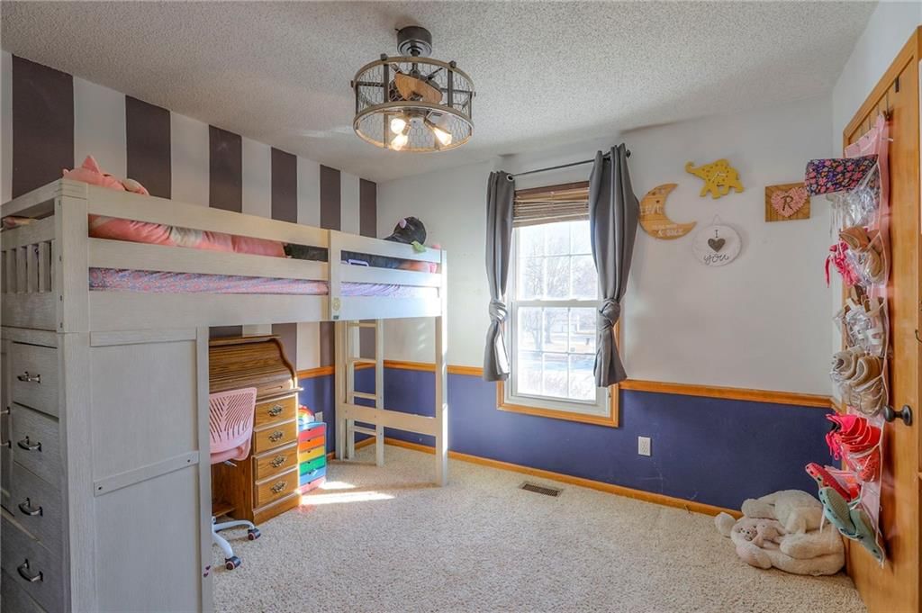 406 Park Court — photo 16