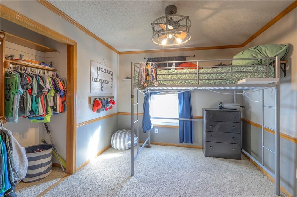 406 Park Court — photo 25