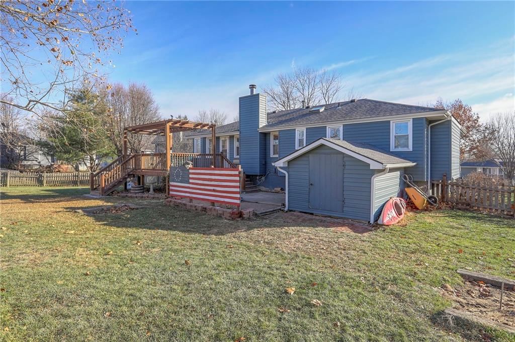 406 Park Court — photo 35