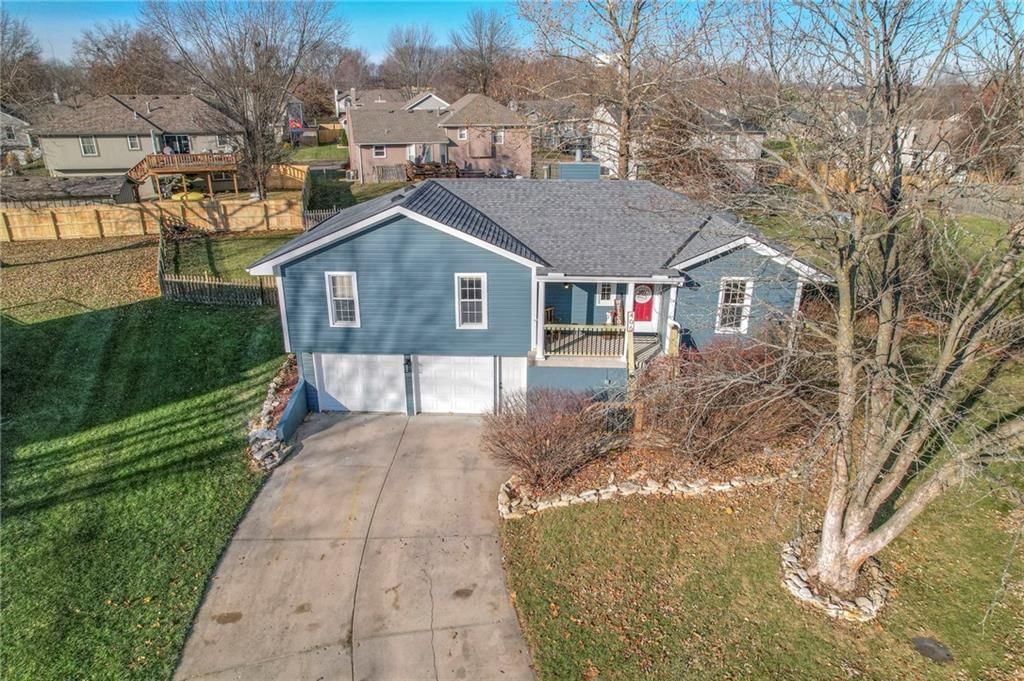 406 Park Court — photo 55