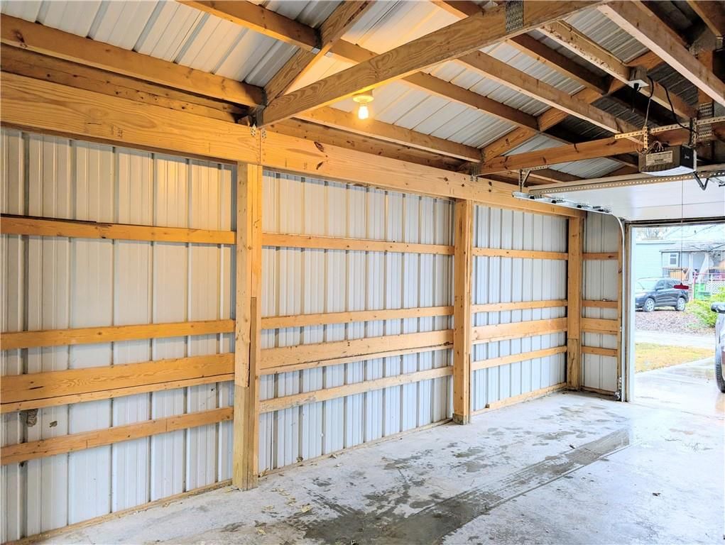 113 S Elm Street — photo 14