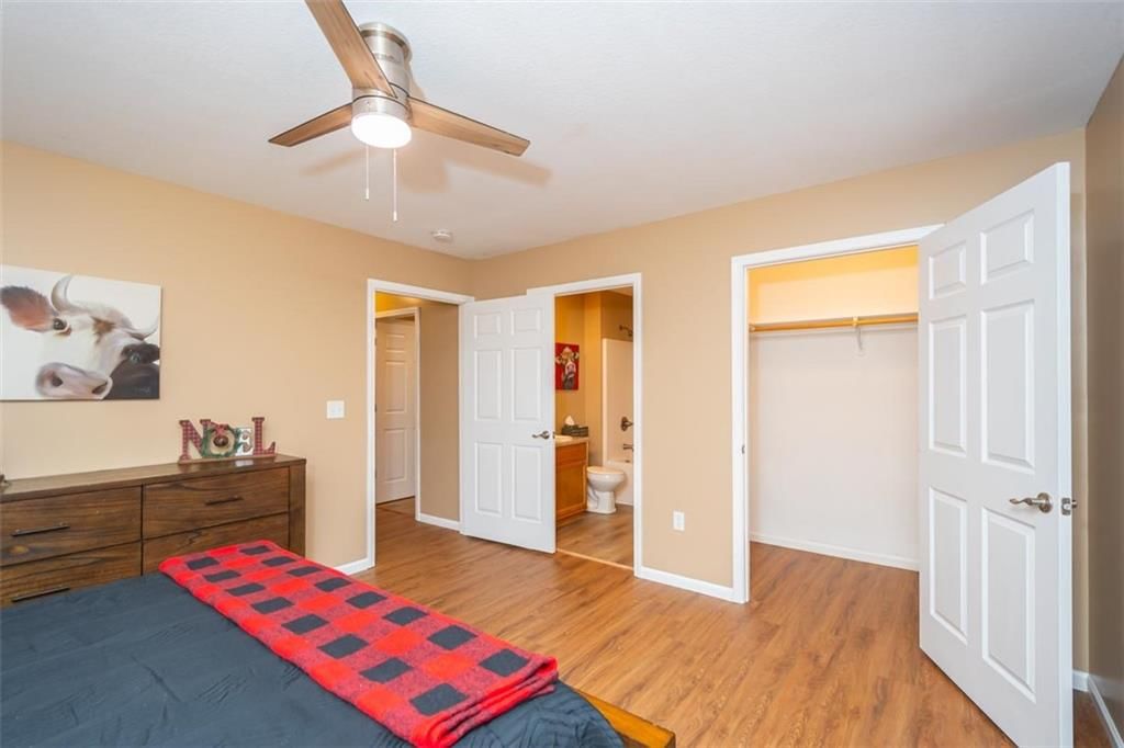 113 S Elm Street — photo 25