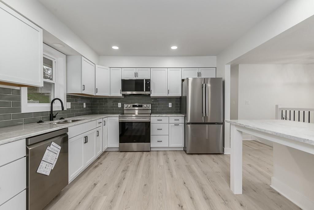 1812 Ridge Road — photo 8