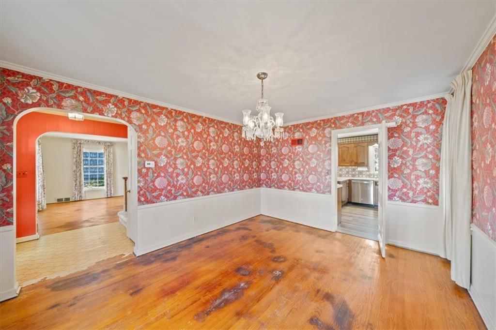 1219 W 67 Terrace — photo 14