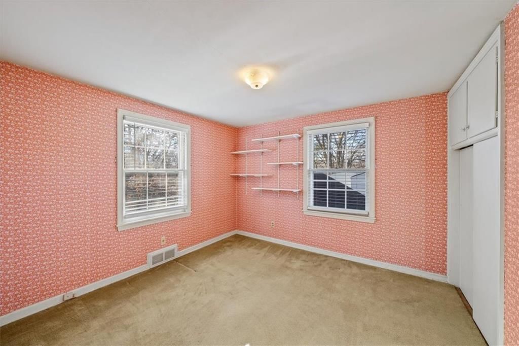 1219 W 67 Terrace — photo 19