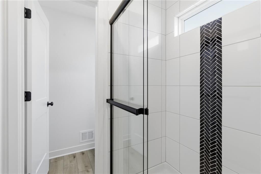705 Mahogany Court — photo 12