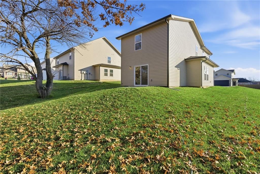 705 Mahogany Court — photo 34