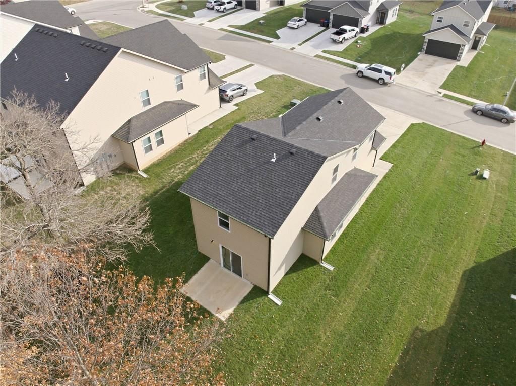 705 Mahogany Court — photo 35