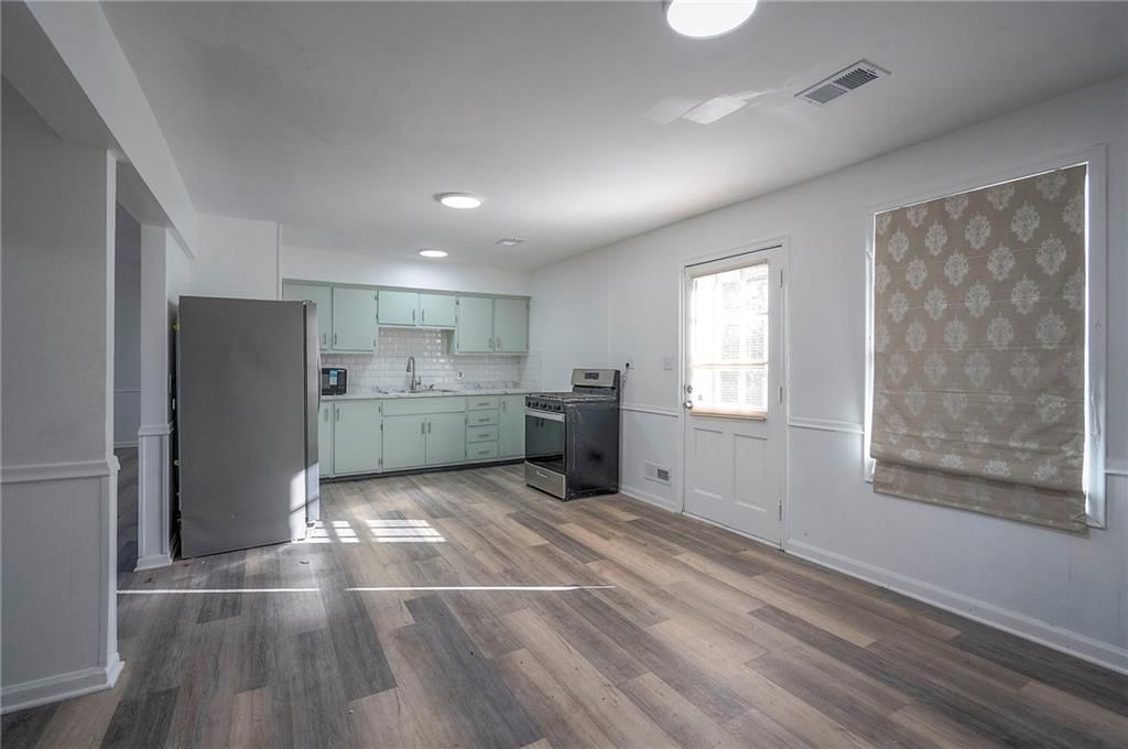 7703 E 107th Street — photo 12