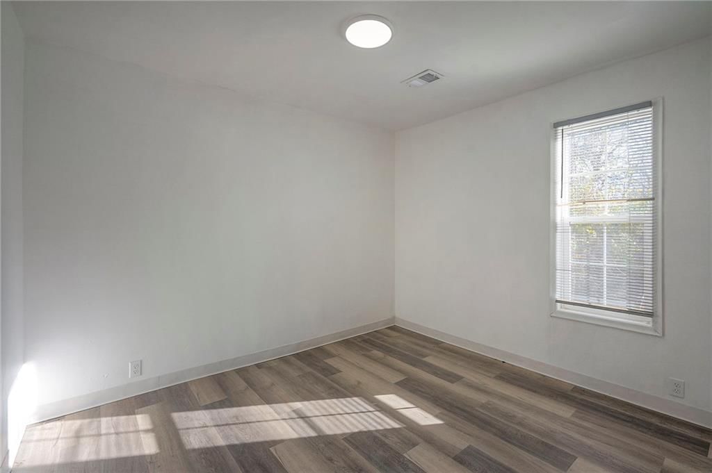 7703 E 107th Street — photo 20