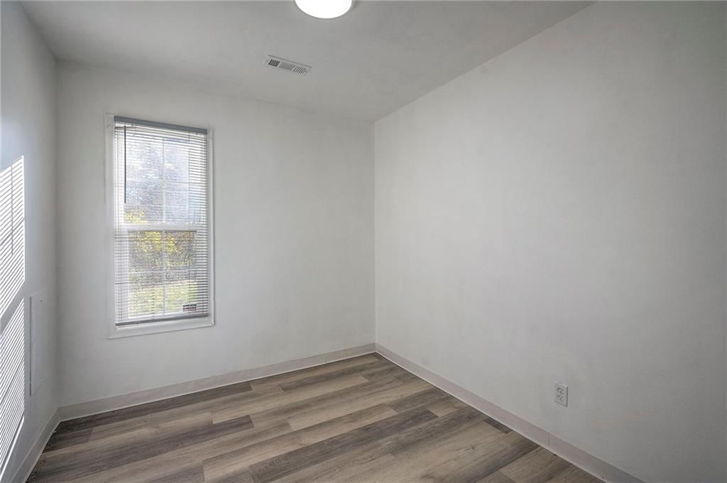 7703 E 107th Street — photo 21
