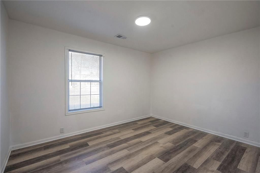 7703 E 107th Street — photo 22