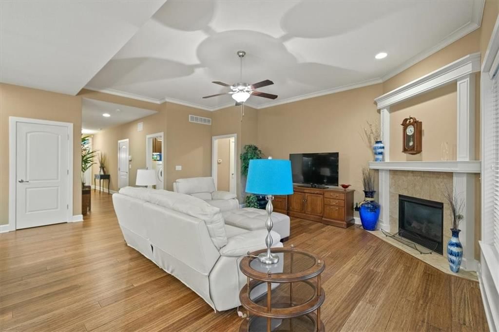 5614 Chimney Rocks Circle — photo 11