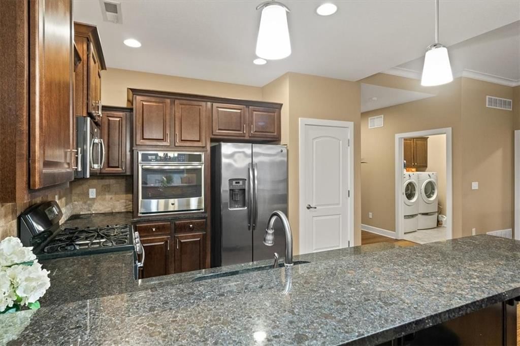 5614 Chimney Rocks Circle — photo 14