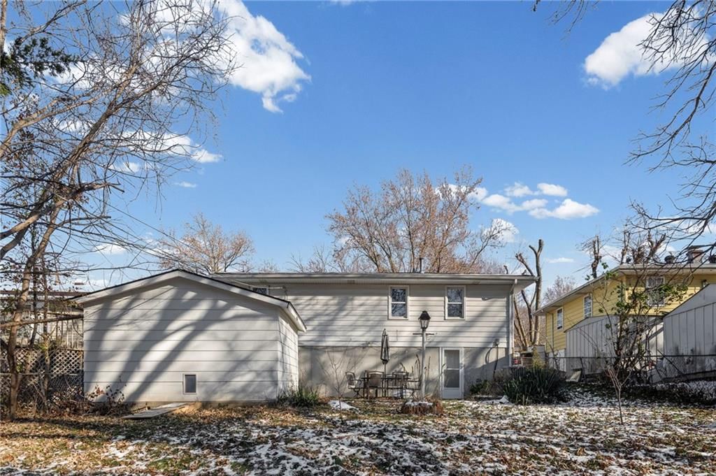 5232 N Palmer Avenue — photo 24