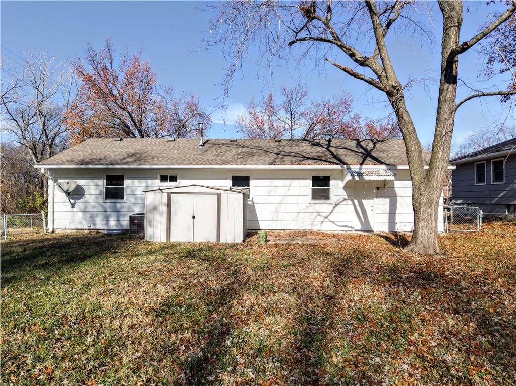 1000 Stafford Drive — photo 2