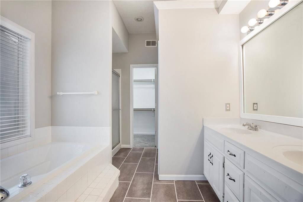 15437 S Bradley Drive — photo 15