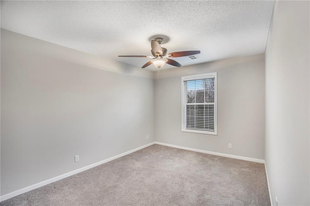 15437 S Bradley Drive — photo 17