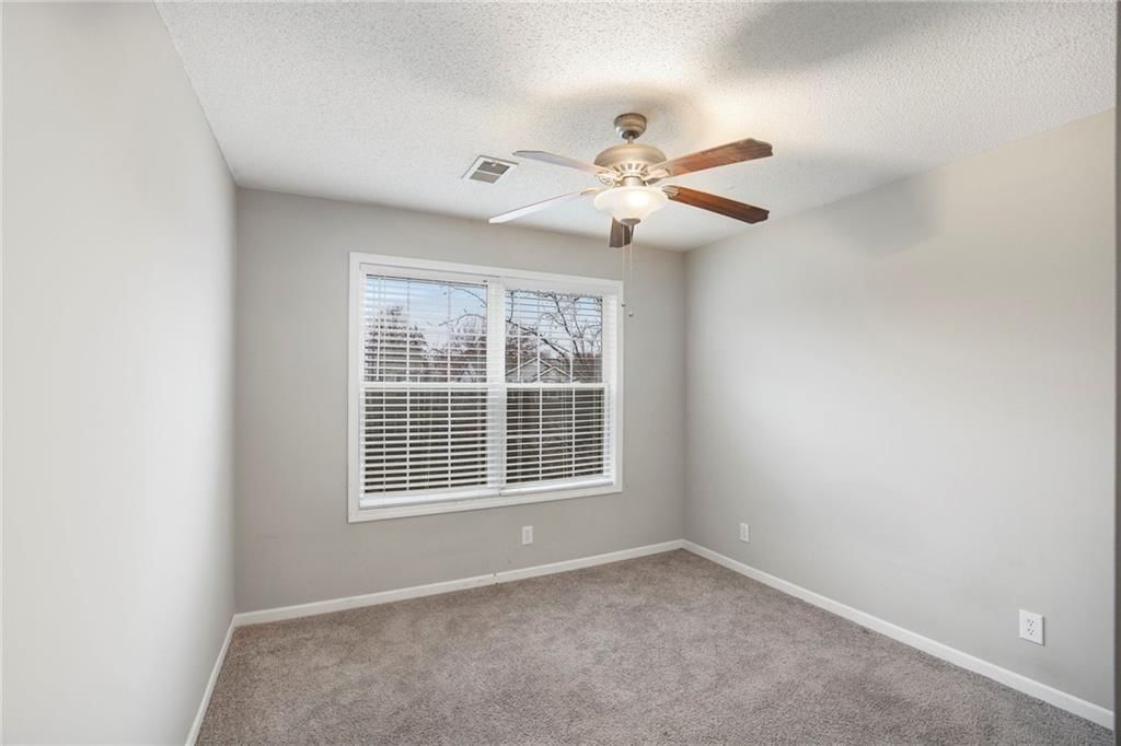 15437 S Bradley Drive — photo 18