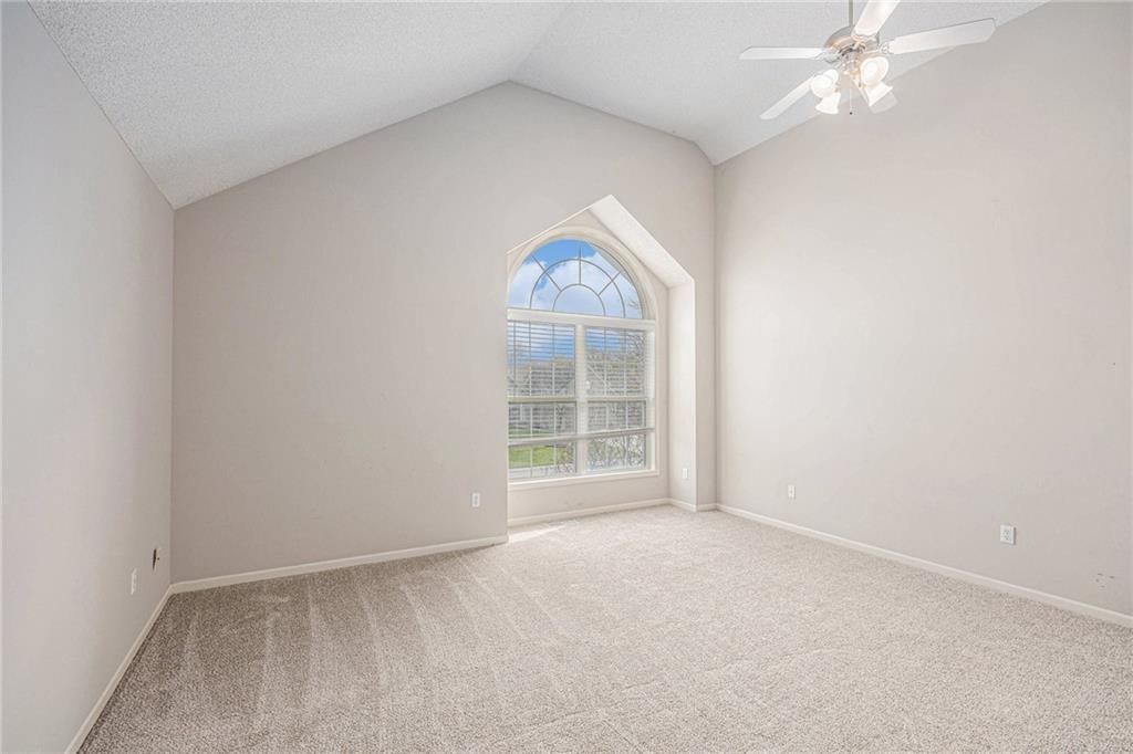 4004 SW Evergreen Lane — photo 8