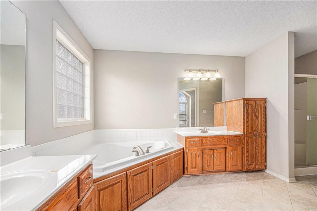 4004 SW Evergreen Lane — photo 10