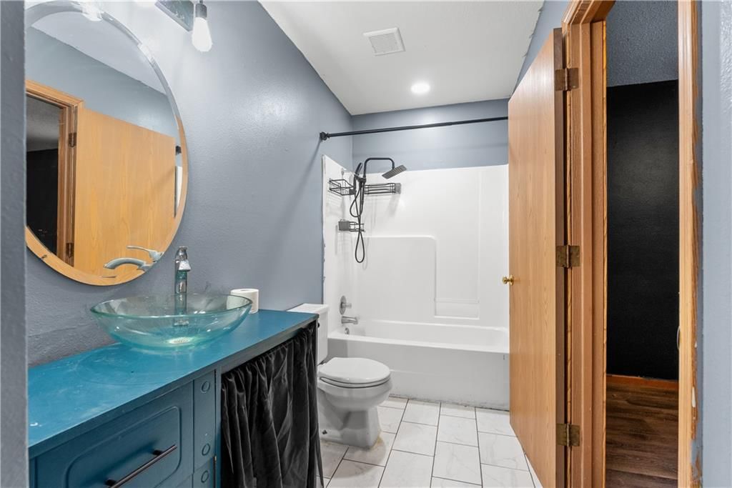 1807 Stacy Road — photo 13