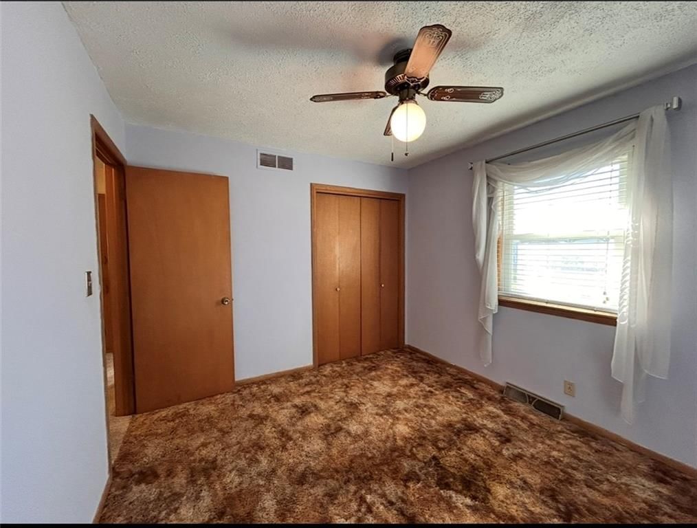536 Hogue Street — photo 24