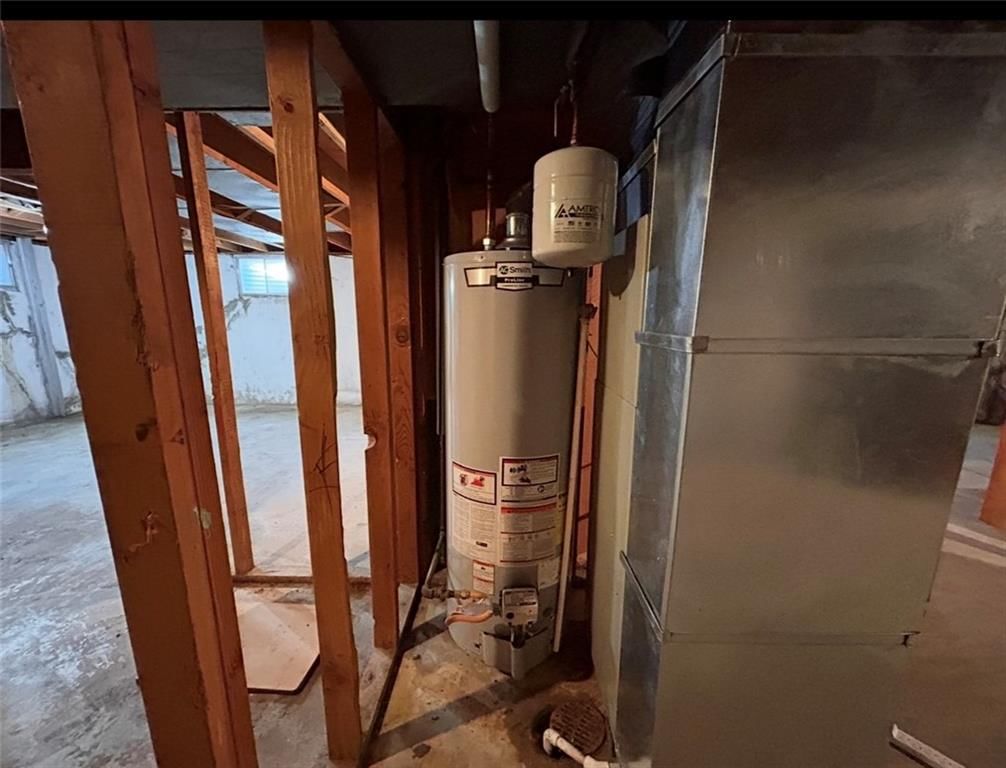 536 Hogue Street — photo 35