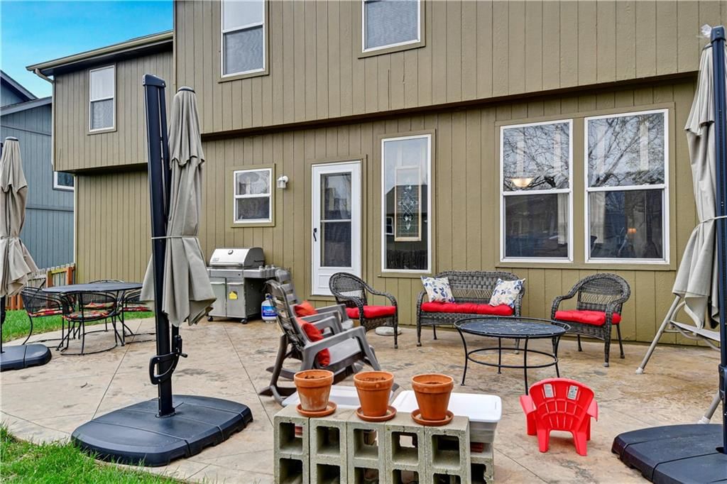 1376 E 155 Street — photo 30
