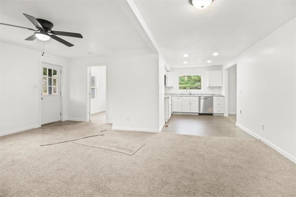 11800 Henry Street — photo 4