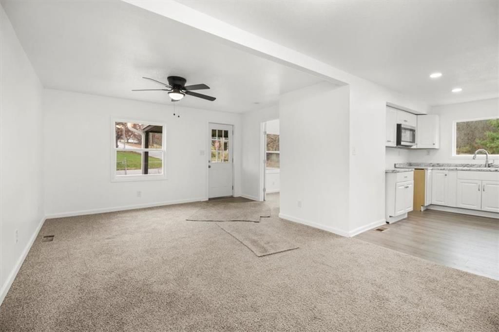11800 Henry Street — photo 5