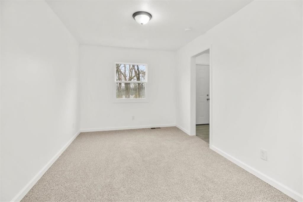 11800 Henry Street — photo 12