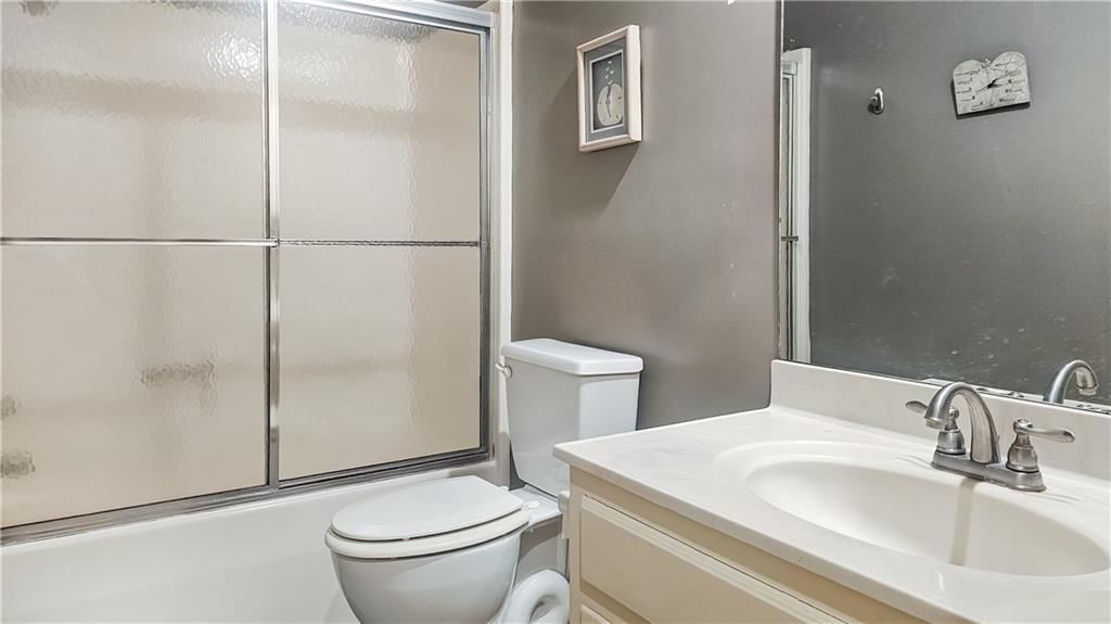 1018 Palmer Place — photo 22